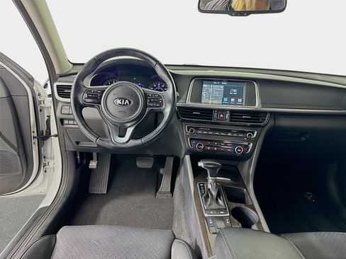 Used 2016 Kia Optima EX w/ Premium Package FWD image 24