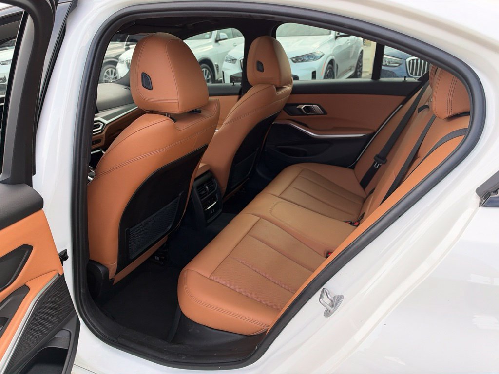 Certified 2023 BMW 330i Sedan RWD image 17