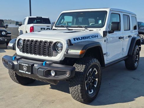 Certified 2025 Jeep Wrangler Unlimited Rubicon 4xe w/ Convenience Group AWD/4WD image 3