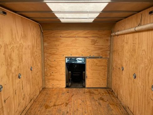 Used 2023 Chevrolet Express 3500 w/ Power Convenience Package RWD image 26