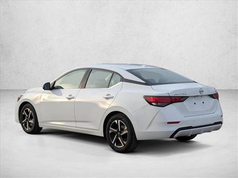 Used 2024 Nissan Sentra SV image 10