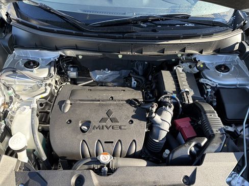 Used 2025 Mitsubishi Outlander Sport ES image 10