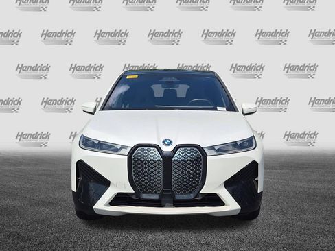 Used 2024 BMW iX xDrive50 w/ Premium Package AWD/4WD image 3
