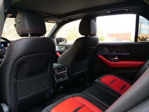 Used 2023 Mercedes-Benz GLE 53 AMG 4MATIC image 27