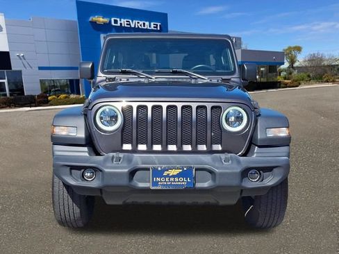 Used 2022 Jeep Wrangler Unlimited Sport AWD/4WD image 23