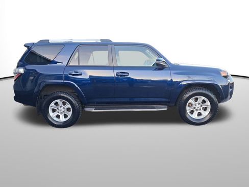 Used 2019 Toyota 4Runner SR5 image 7