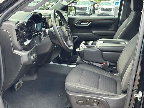 Certified 2023 Chevrolet Silverado 1500 LT w/ Protection Package AWD/4WD image 15
