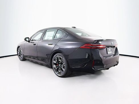 New 2026 BMW i5 eDrive40 w/ M Sport Package AWD/4WD image 5