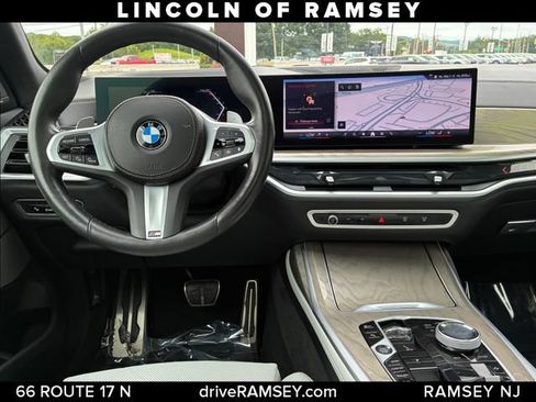 Used 2024 BMW X7 xDrive40i w/ Executive Package AWD/4WD image 27