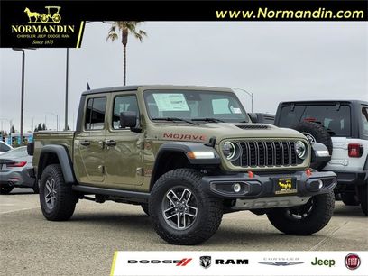 New 2025 Jeep Gladiator Mojave
