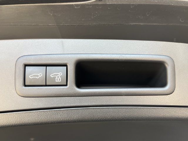 Used 2025 Lexus UX 300h FWD w/ Accessory Package (Z2) image 18