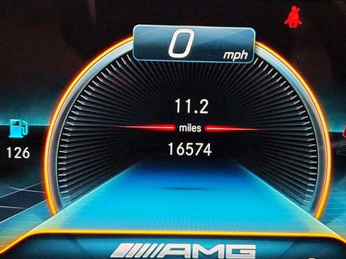 Used 2022 Mercedes-Benz AMG GT 43 image 15