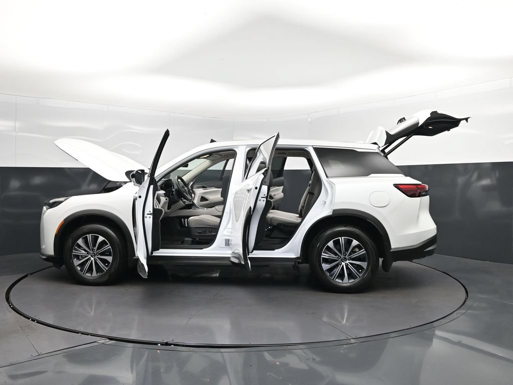 Used 2026 INFINITI QX60 Pure w/ Cargo Package FWD image 47