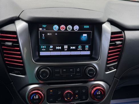 Used 2019 Chevrolet Suburban LT image 20