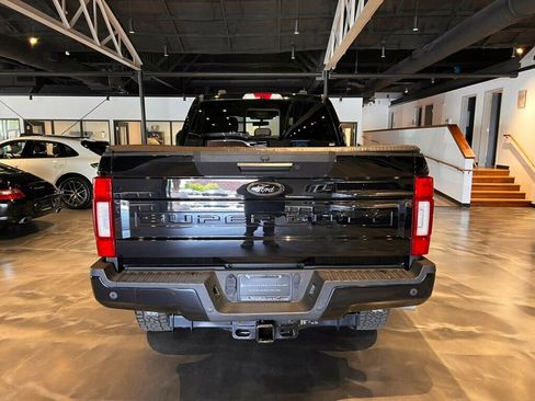 Used 2022 Ford F250 Lariat w/ Tremor Off-Road Package AWD/4WD image 4