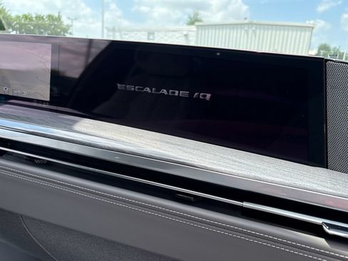 New 2026 Cadillac Escalade IQ AWD Sport 1 w/ LPO, Floor Liner Package image 62
