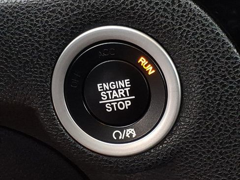 Used 2023 Chrysler 300 S image 24