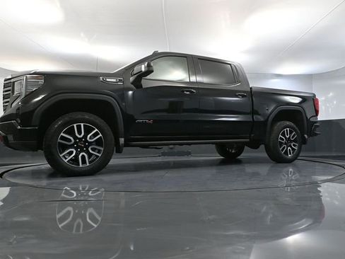 Used 2025 GMC Sierra 1500 AT4 w/ AT4 Premium Package image 65