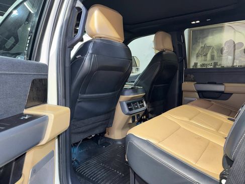 Used 2024 Ford F450 Lariat w/ Chrome Package AWD/4WD image 23