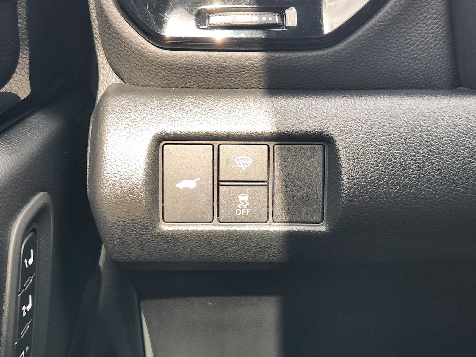 Certified 2025 Honda Pilot TrailSport image 21
