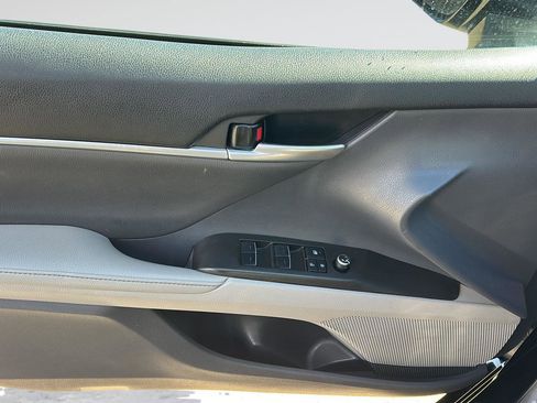 Used 2023 Toyota Camry XLE w/ Navigation Package image 15