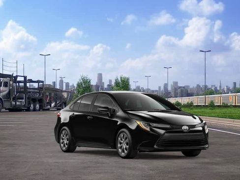 New 2026 Toyota Corolla LE FWD image 15