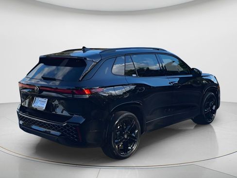 New 2026 Volkswagen Tiguan SE R-Line image 8