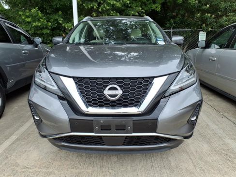 Used 2023 Nissan Murano Platinum w/ Cargo Package FWD image 3