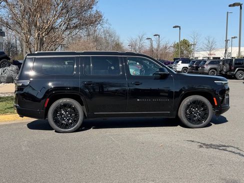 New 2026 Jeep Grand Wagoneer Limited image 6