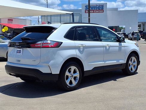 Used 2024 Ford Edge SE AWD/4WD image 8
