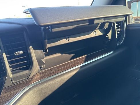 Used 2023 Chevrolet Silverado 1500 RST image 37