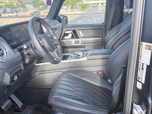 Used 2024 Mercedes-Benz G 550 image 7