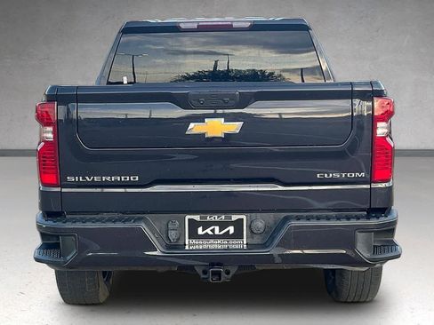 Used 2022 Chevrolet Silverado 1500 Custom RWD image 5