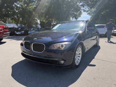Used 2010 BMW 750Li xDrive AWD/4WD image 1