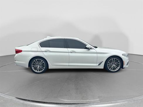 Used 2018 BMW 540i RWD image 6