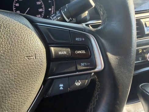 Used 2019 Honda Accord Sport image 14
