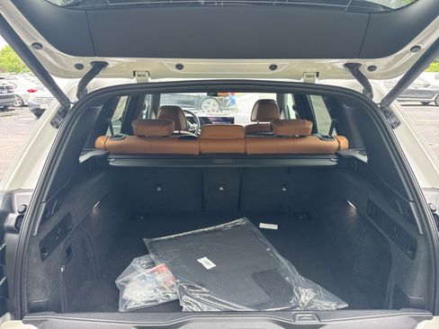 New 2026 BMW X5 xDrive40i w/ M Sport Package AWD/4WD image 28