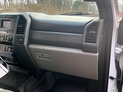 Used 2019 Ford F350 XL w/ Power Equipment Group image 11