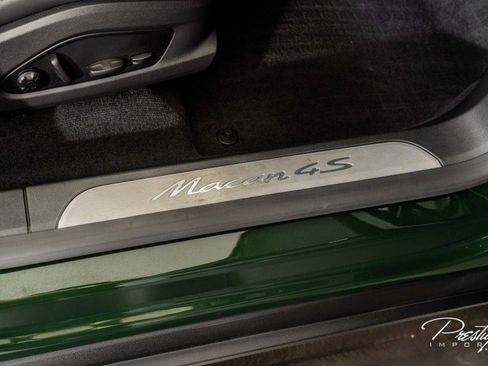 Used 2025 Porsche Macan 4S Electric image 42