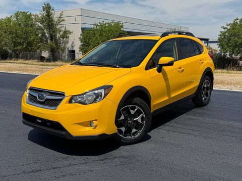 Used 2015 Subaru Crosstrek 2.0i Premium w/ Special Edition Package AWD/4WD image 2