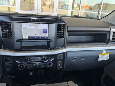New 2025 Ford F250 XL w/ XL Chrome Package image 10