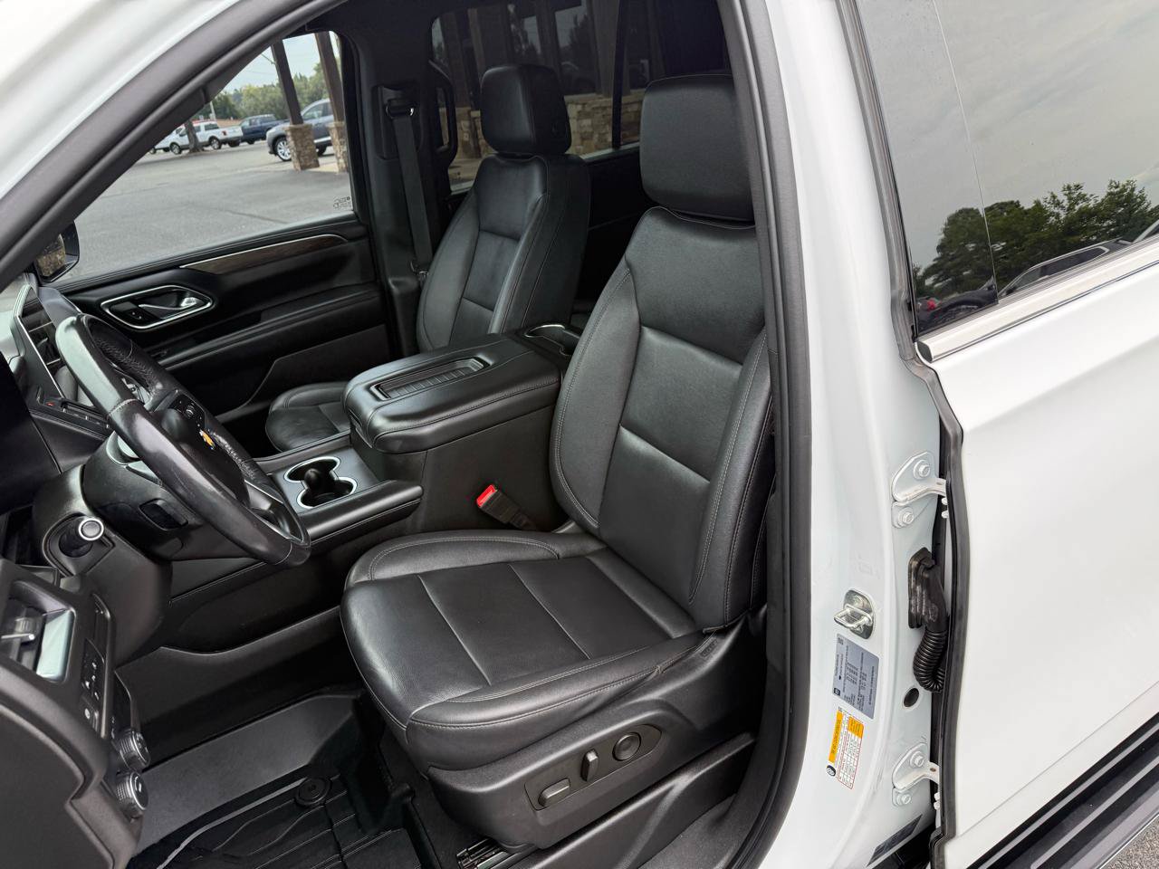 Used 2023 Chevrolet Tahoe LT RWD image 12