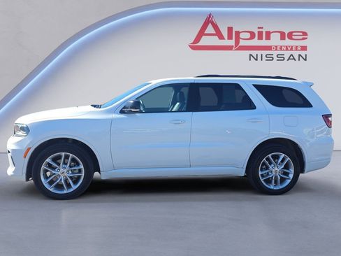 Used 2024 Dodge Durango GT image 2