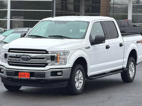 Used 2018 Ford F150 XLT w/ Trailer Tow Package AWD/4WD image 9