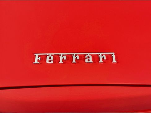 Used 2018 Ferrari 488 Spider RWD image 52