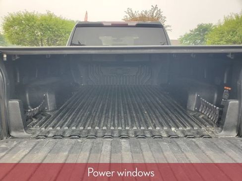 Used 2021 Chevrolet Silverado 1500 LT AWD/4WD image 34
