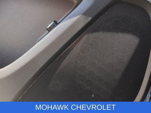 Used 2024 Chevrolet Traverse LT AWD/4WD image 25