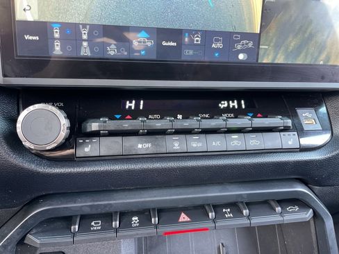 Used 2025 Toyota Tundra SR5 image 12