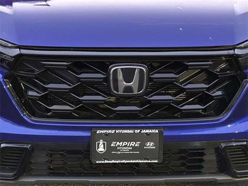 Used 2025 Honda CR-V Sport image 8
