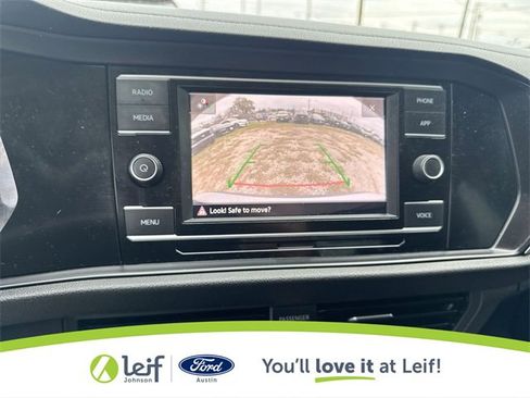 Used 2021 Volkswagen Jetta SE image 27